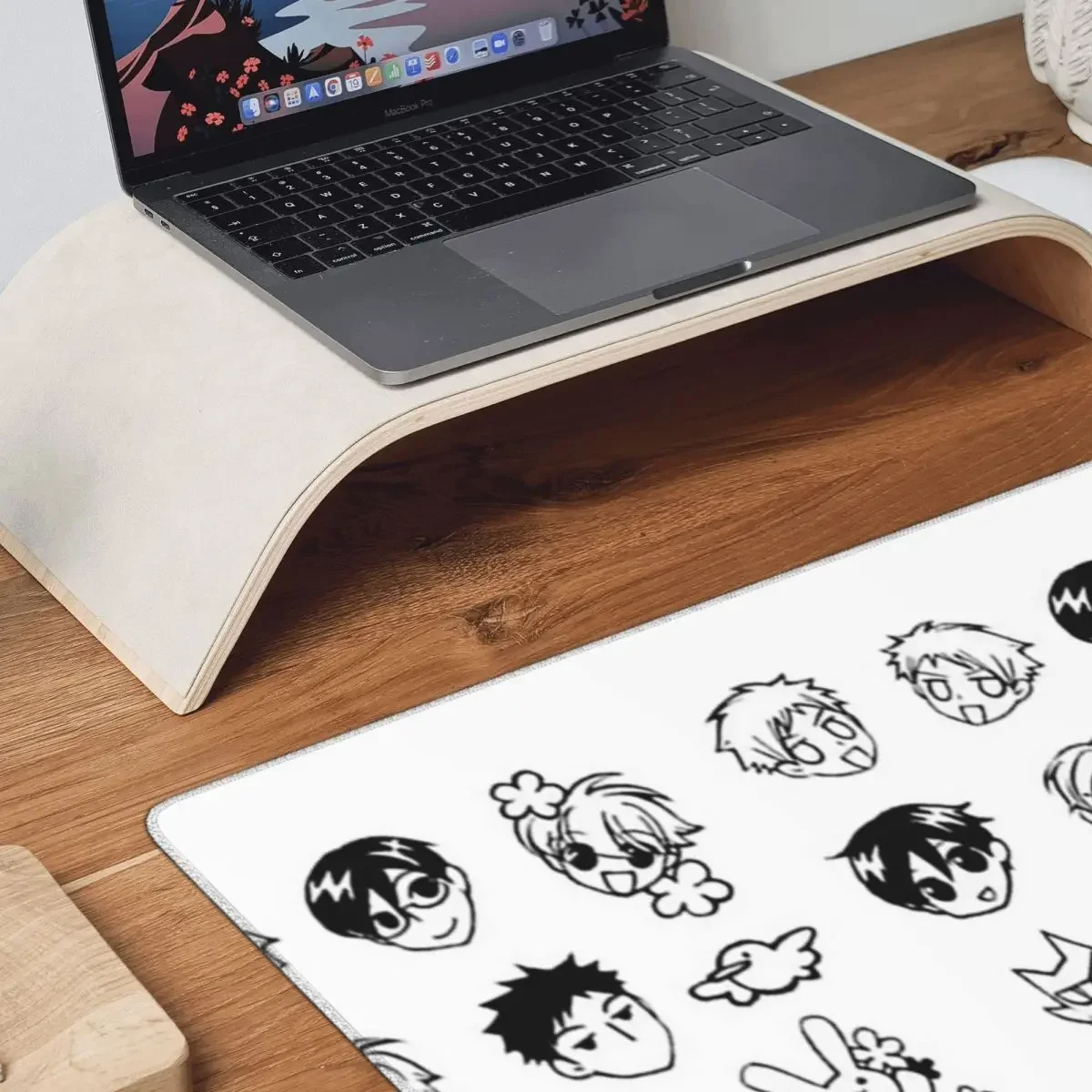 Ouran Host Club Doodles لوحة م - مراجعة Pc Gaming Club وسعره