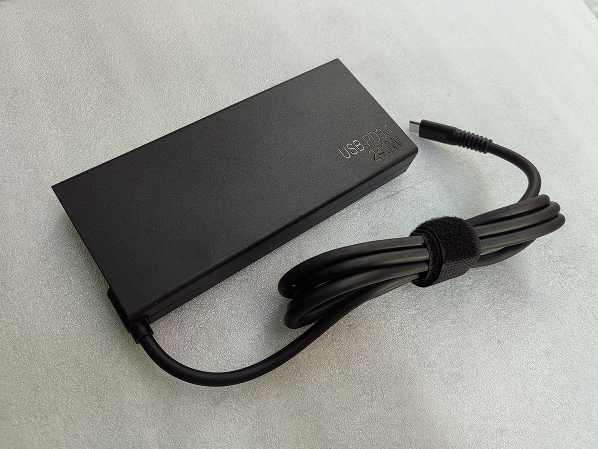 جديد OEM ADP-240KB BA دلتا 240 - مراجعة Pc Gaming Uk وسعره