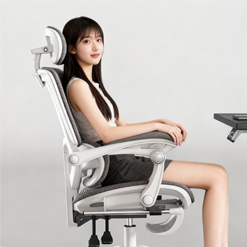 كرسي ألعاب قابل للإمالة بتصميم - مراجعة Pc Gaming Chair وسعره